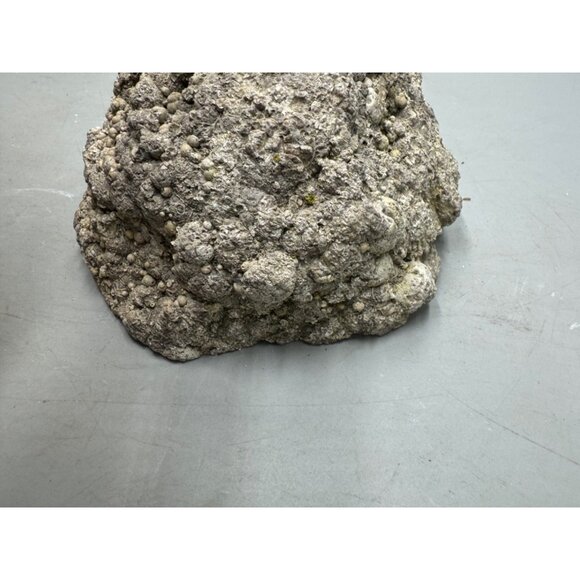 Natural Geode rock With Polished Crystal Interior 5x4.5x3" gray READ - Picture 6 of 8